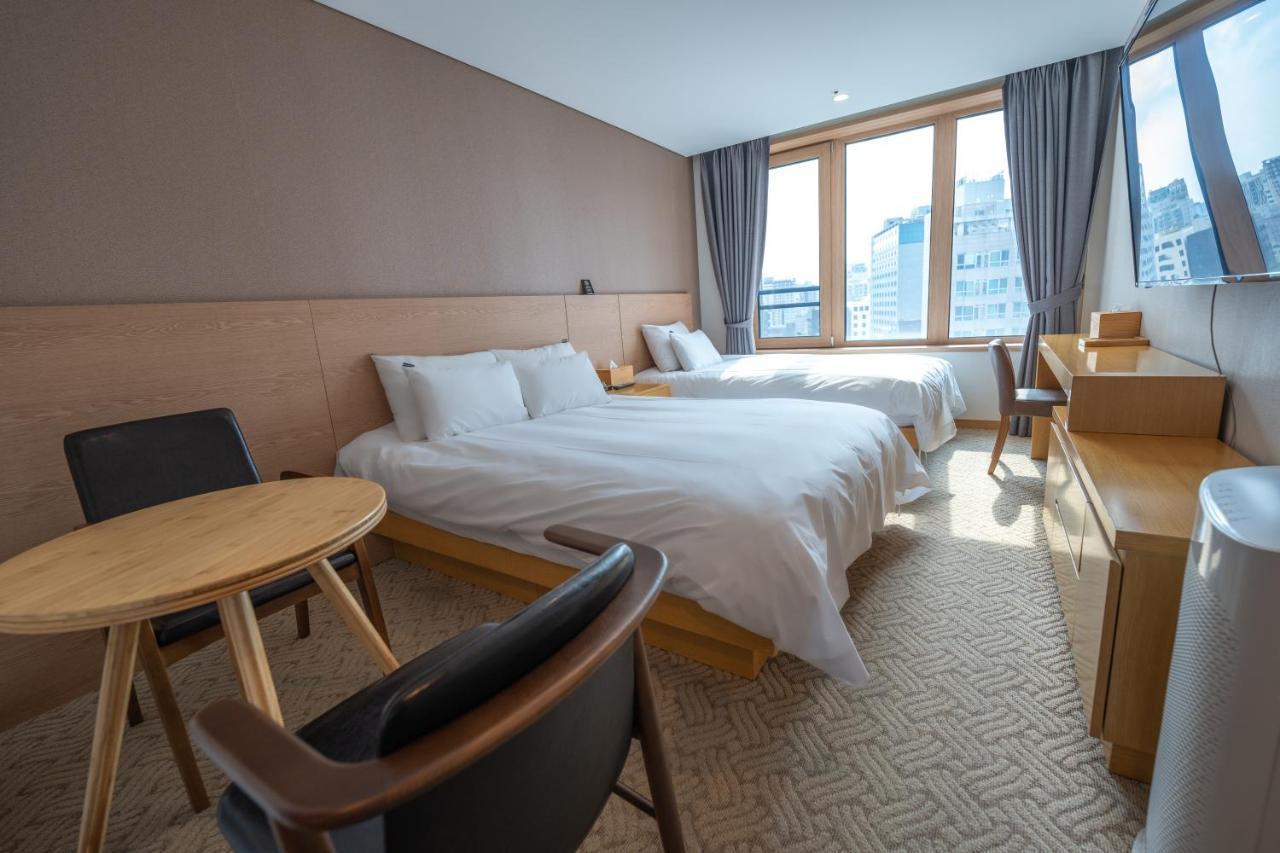 Jongno Lumia Tourist Hotel Seúl Exterior foto